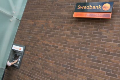 swedbank 1 red