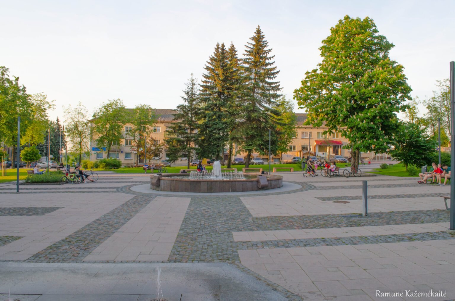 senamiescio_skveras_ramunes_kazemekaites_fotografija