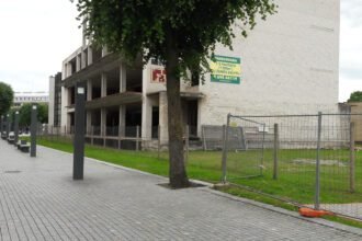 apleista_rotuses_a