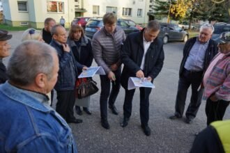simno_pavasario_gatves_gyventojams_rajono_meras_algirdas_vrubliauskas_pristate_preliminaru_aplinkos_tvarkymo_projekta