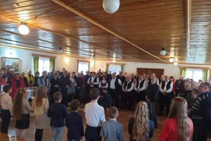tradicineje_rozanciaus_myletoju_sventeje_maldos_uz_ugniagesius