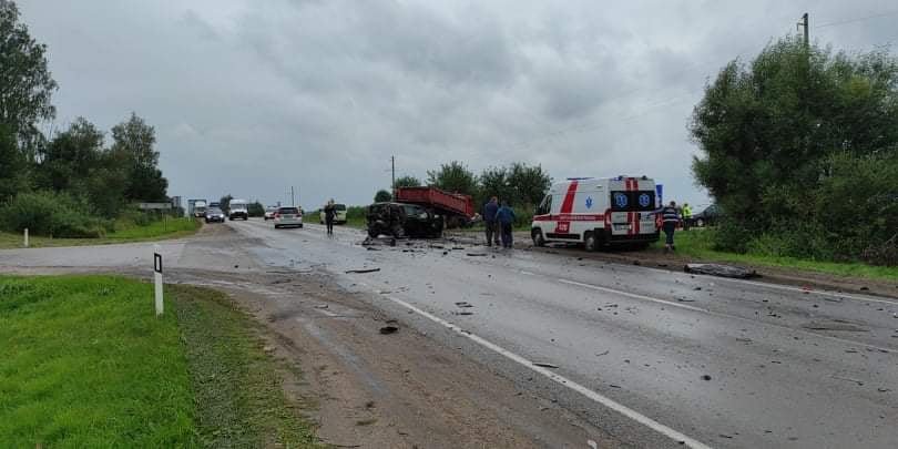 239506383_1323044304776514_215988884976962819_n