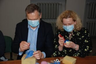 kaledinius_paukciukus_prezidenturos_eglutei_vele_ir_rajono_meras_algirdas_vrubliauskas_bei_vicemere_dalia_kitaviciene