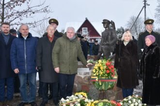 vanago_skvero_atidarymas_visi