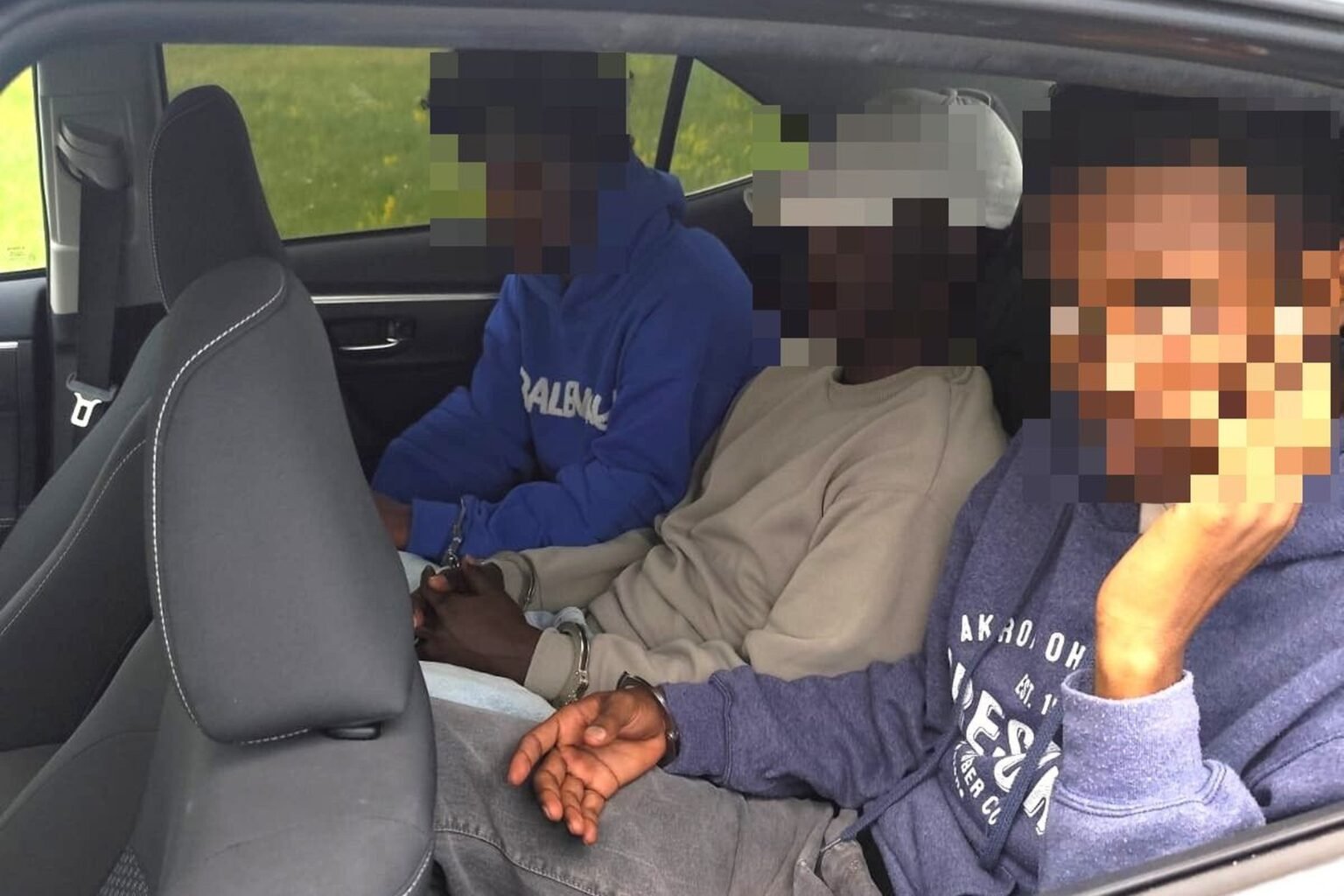 neteisėti migrantai