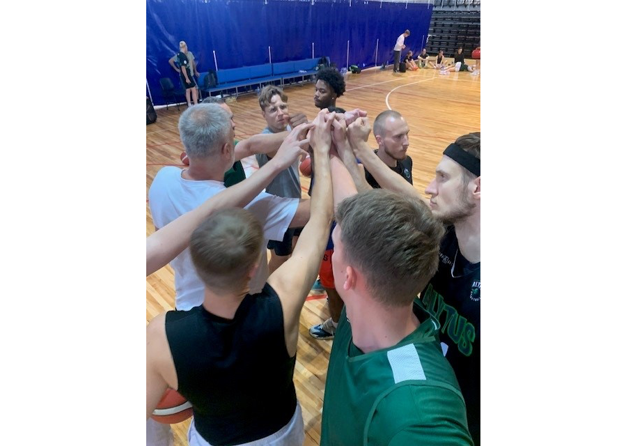 Alytaus sporto centre mūsų miesto vyrų krepšinio komanda Alytaus „Alytus“ pradeda 2025–2026 metų 7bet-NKL sezoną.