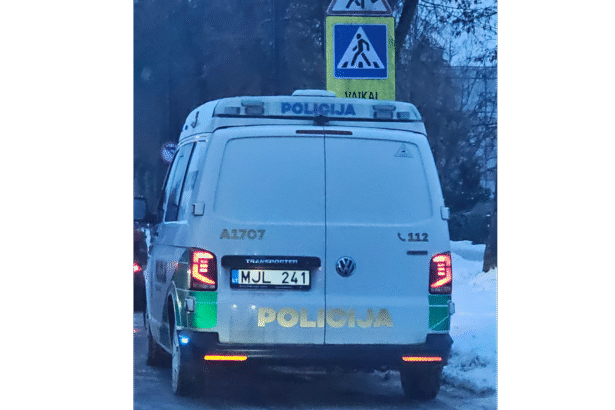 policija