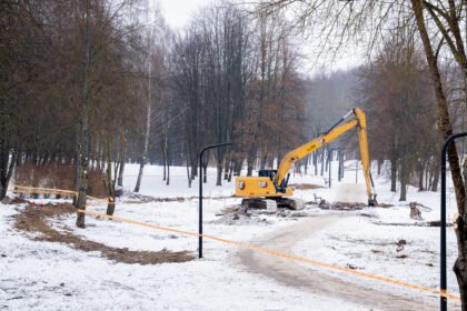 darbai Jaunimo parke